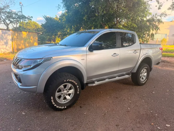 Mitsubishi L200 Triton Sport GLS 2.4 CD Diesel Aut. 2019