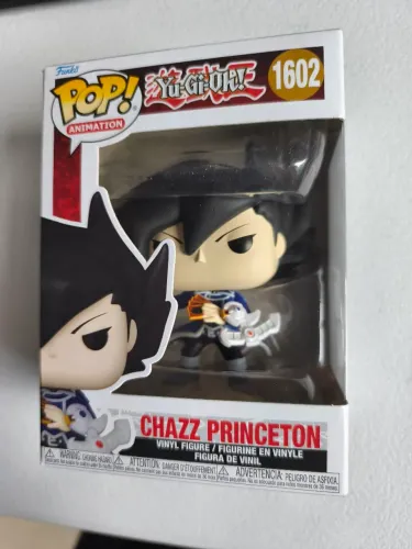 Funko Pop ! Yu-Gi-Oh Chazz Princeton Nº 1602. Segurando suas Cartas e Disco de Duelo !!!!