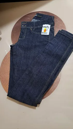 Calça jeans nova 36