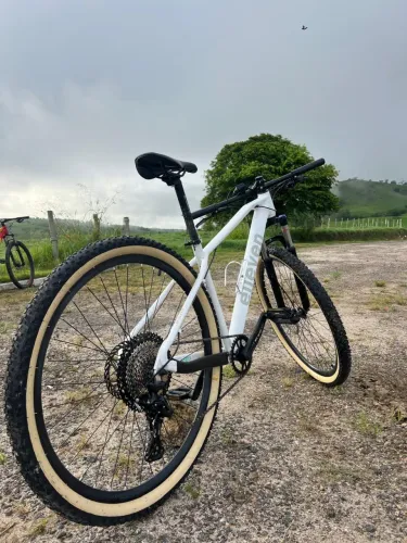 Bike Elleven 12v