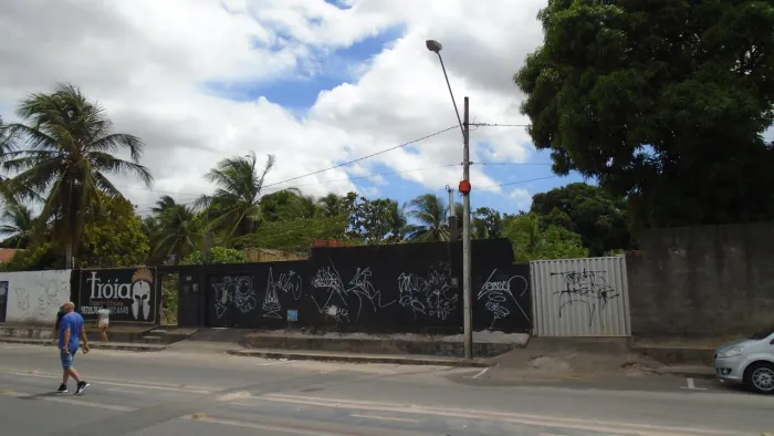 JANGURUSSU - Av. Valparaíso, 174, Aproximadamente 2040M², com 26,89M de Frente e 76,00M de
