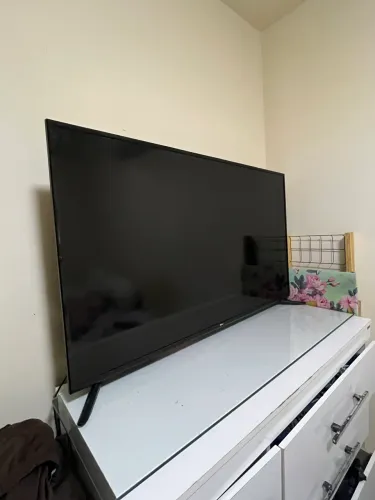 Smart tv Philco 49 polegadas para retirada de peças