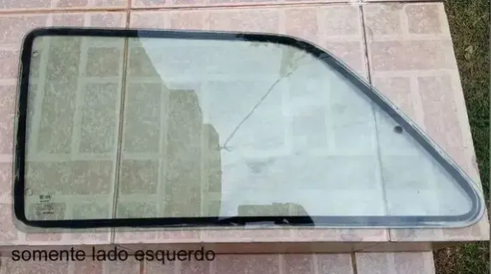 1 vidro basculante Esquerdo Traseiro Voyage 84/95