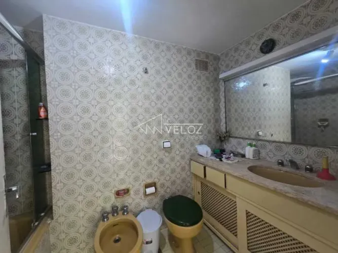 Apartamento : / Residencial / Leblon
