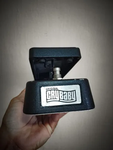 Pedal Wah Cry Baby Dunlop gcb95 raríssimo