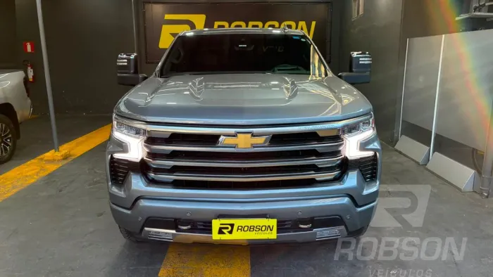 Chevrolet Silverado High Country 5.3 V8 AWD Aut. 2025