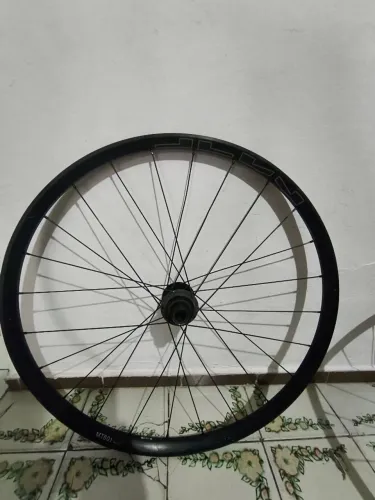 Par de Rodas Shimano MT601 29" Boost com Fita Tubeless - Ler Descrição