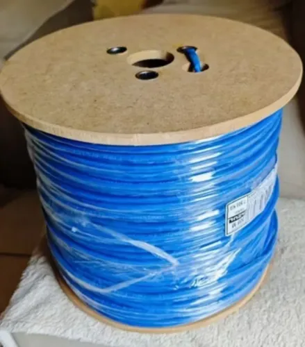 Fio para internet CAT6 305 metros por rolo. Tenho 5 rolos de 305 metros