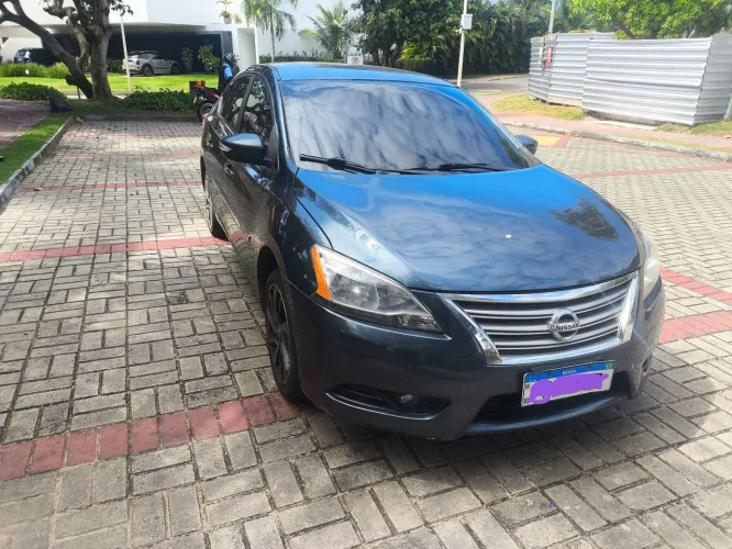 Nissan Sentra SL 2.0/ 2.0 Flex Fuel 16V Aut. 2016
