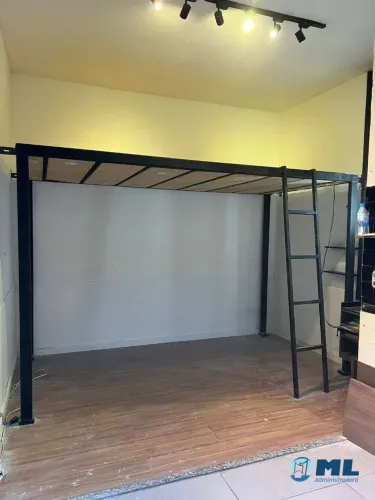 Kitnet com 1 dormitório para alugar, 17 m² por R$ 720,00/mês - Benfica - Rio de Janeiro/RJ