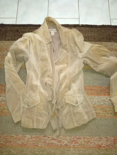 Casaco feminino camurça MNG marrom