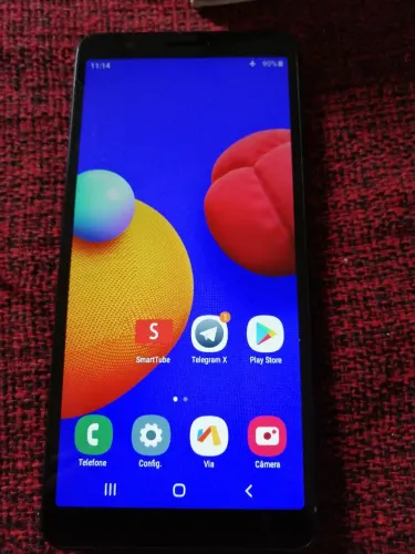 Um celular muito louco.