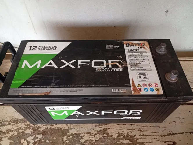Bateria Maxfor 180ah usada - saúde 100%