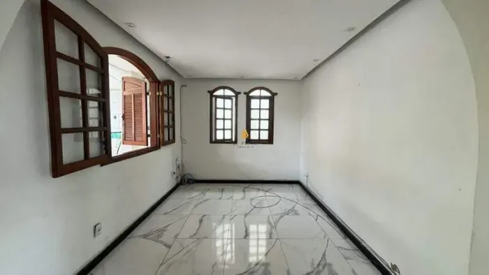 Casa à venda, 4 quartos, 2 suítes, 3 vagas, ALÍPIO DE MELO - Belo Horizonte/MG