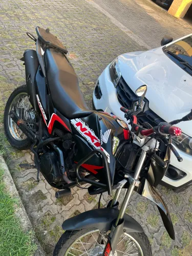Moto Bros NXR 2012 com carenagem 2014