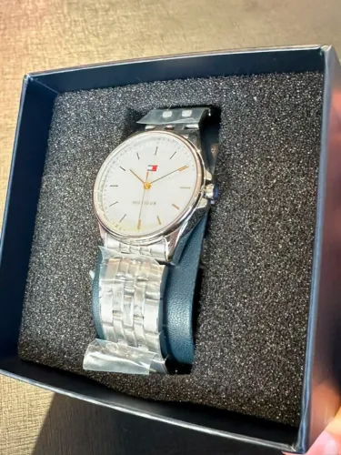 Relógio Tommy Hilfiger Feminino Aço Prateado 1782798 Prateado Branco