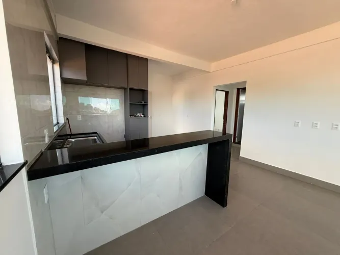 Excelente Apartamento para Aluguel em Ilhéus - Savóia