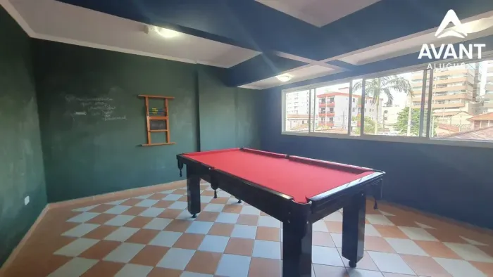 [587-70483] Apartamento com Sacada e 2 Quartos para Alugar  Guilhermina