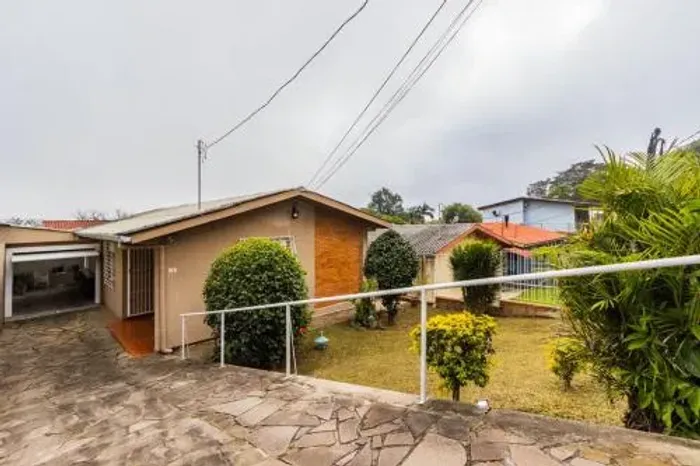 Casa em Condomínio com 3 Dormitorio(s) localizado(a) no bairro Santa Tereza em Porto Alegr