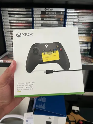 Controle de Xbox C/ Cabo de Carregar Lacrado