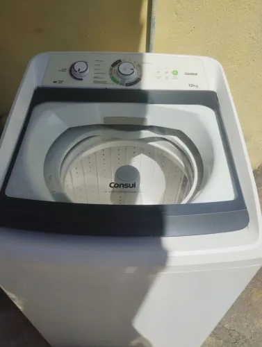 Máquina de lava de 12 kilos pegando tudo faço entrega Maracanaú e Pajuçara