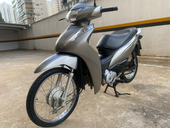 Honda Biz 2022 Único Dono 