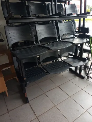 Longarinas usadas resistentes preto