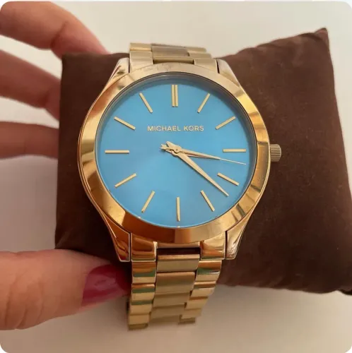 Relógio Michael Kors Original fundo azul