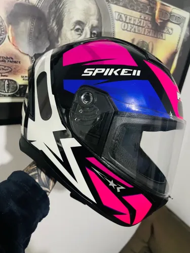 Capacete