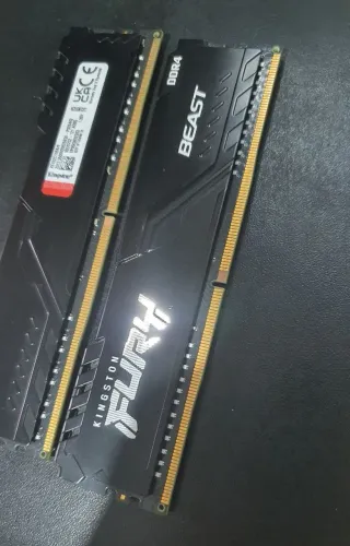 Memoria DDR4 Kingston Fury 16gb