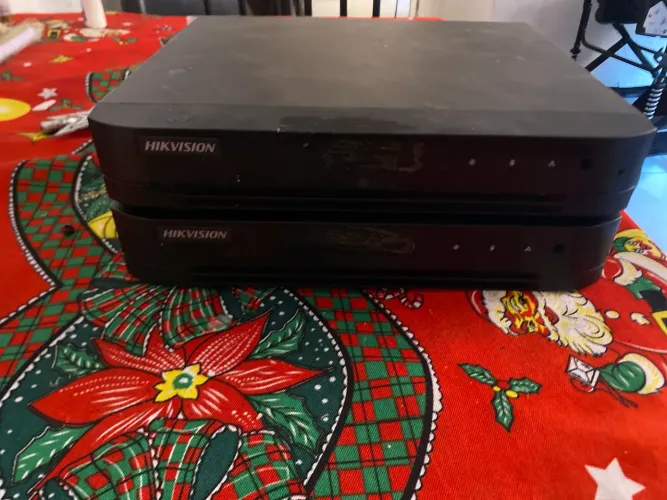 2 gravadores digitais de video? HIKVISION
