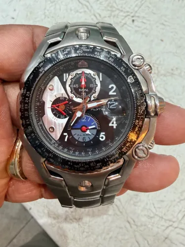 Orient Titânio zero