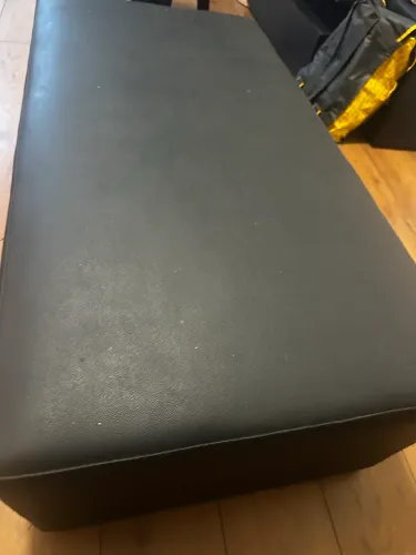 Puff preto courino perfeito grande