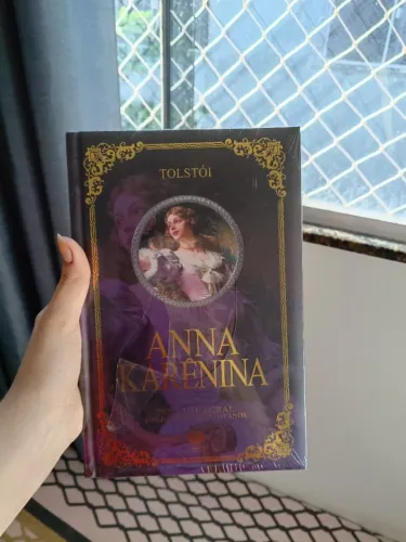 Livro Anna Karênina,Tolstói, edição de luxo almofadada-Garnier