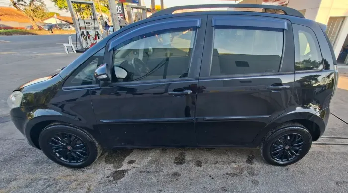 Fiat Idea Attractive 1.4 Fire Flex 8V 5P 2014