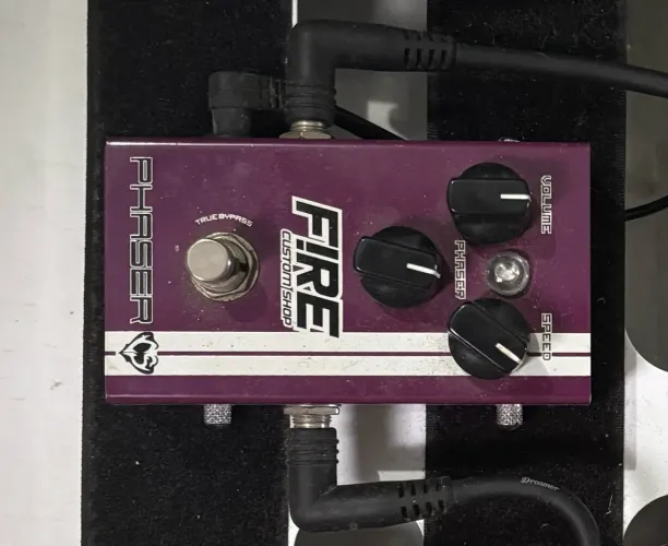 Pedal Phaser Fire Cacau Santos