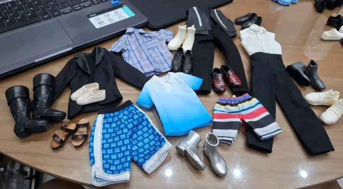 Lote acessórios roupas boneco ken barbie