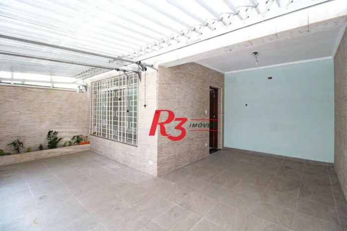 Casa à venda, 110 m² por R$ 920.000,00 - Encruzilhada - Santos/SP