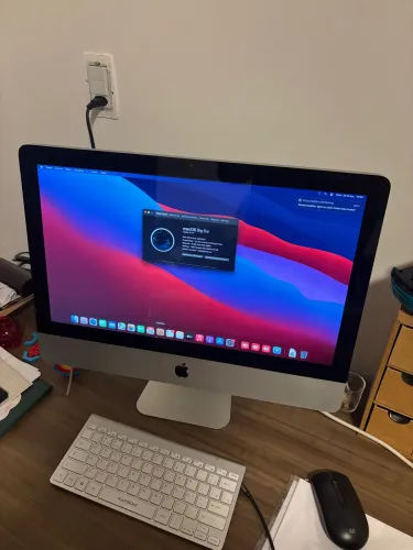 iMac 21,5