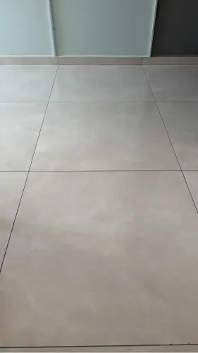 17 caixas de porcelanato fosco