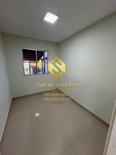 Casa em condominio- 2 quartos, 1 vaga, quintal- Jardins do Cerrado 7