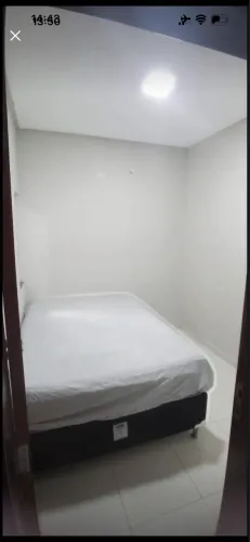 Vaga para Mulher em casa compartilhada