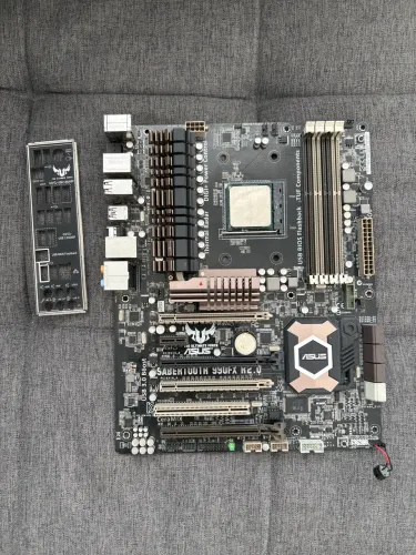 Kit FX 8300 + Asus Sabertooth FX990