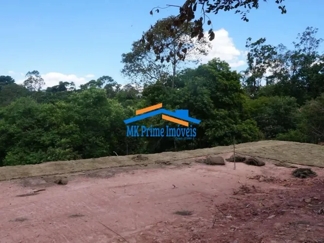 Fazendinha - Área 2.635 m² PROJETO APROVADO condomínio 4 casas!
