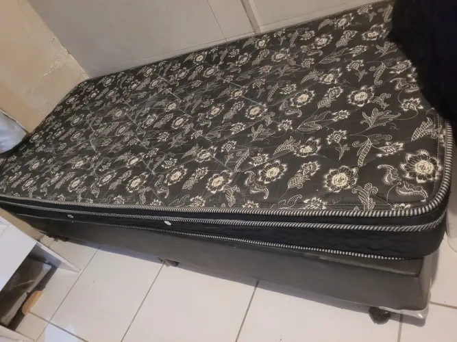 Cama de solteiro