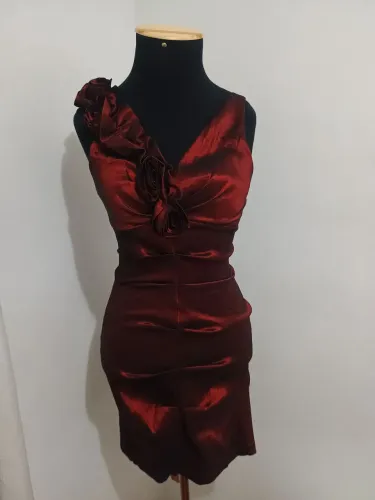Vestido festa curto