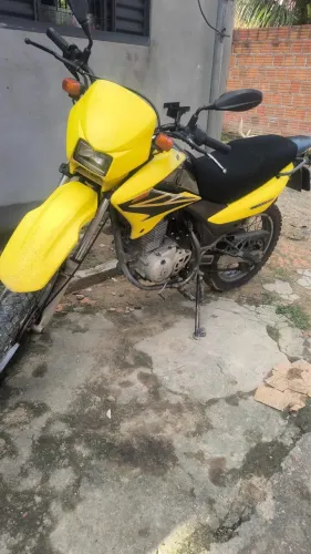 Vende ou troca por cordão ou pulseira de ouro 