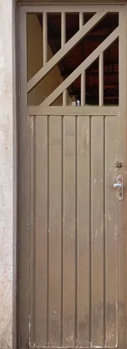 Três portões