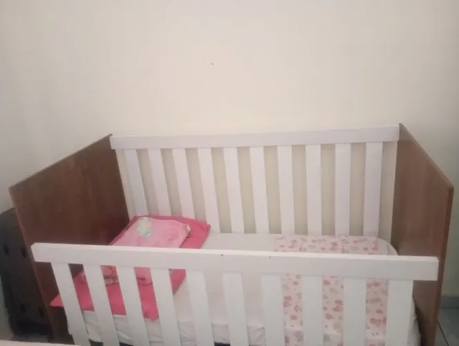 Berço semi novo