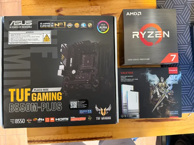 Kit R7 5700x + b550 tuf + 16gb memória asgard branca - Novo